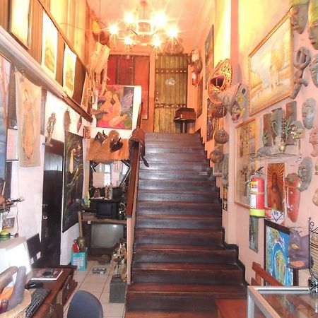 Hostal Del Este Santa Fe 산호세 외부 사진