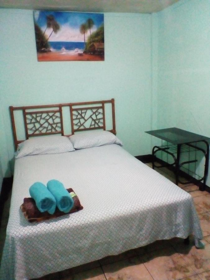 Hostal Del Este Santa Fe 산호세 외부 사진
